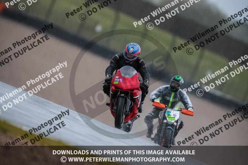 PJM Photography;donington no limits trackday;donington park photographs;donington trackday photographs;no limits trackdays;peter wileman photography;trackday digital images;trackday photos
